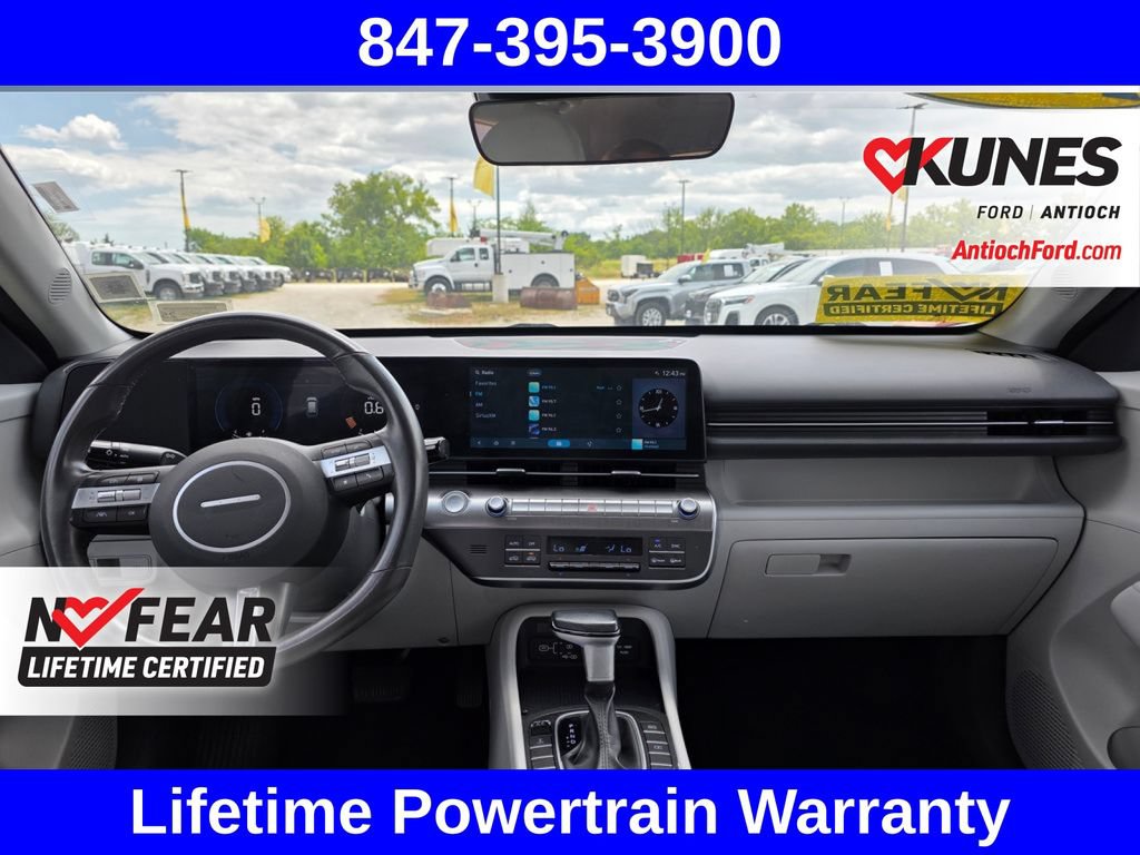 Used 2024 Hyundai Kona SEL AWD/4WD image 17