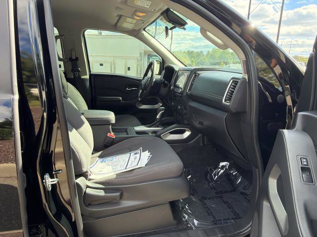 Used 2024 Nissan Frontier SV w/ Technology Package RWD image 28
