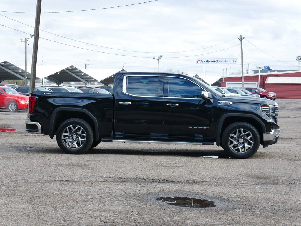 Used 2024 GMC Sierra 1500 SLT w/ SLT Premium Plus Package image 2