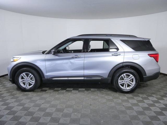 Certified 2024 Ford Explorer XLT w/ Equipment Group 202A AWD/4WD image 6