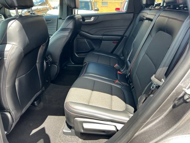 Certified 2024 Ford Escape ST-Line Select w/ Tech Pack #2 AWD/4WD image 22