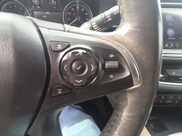 Used 2020 Buick Enclave Essence image 33