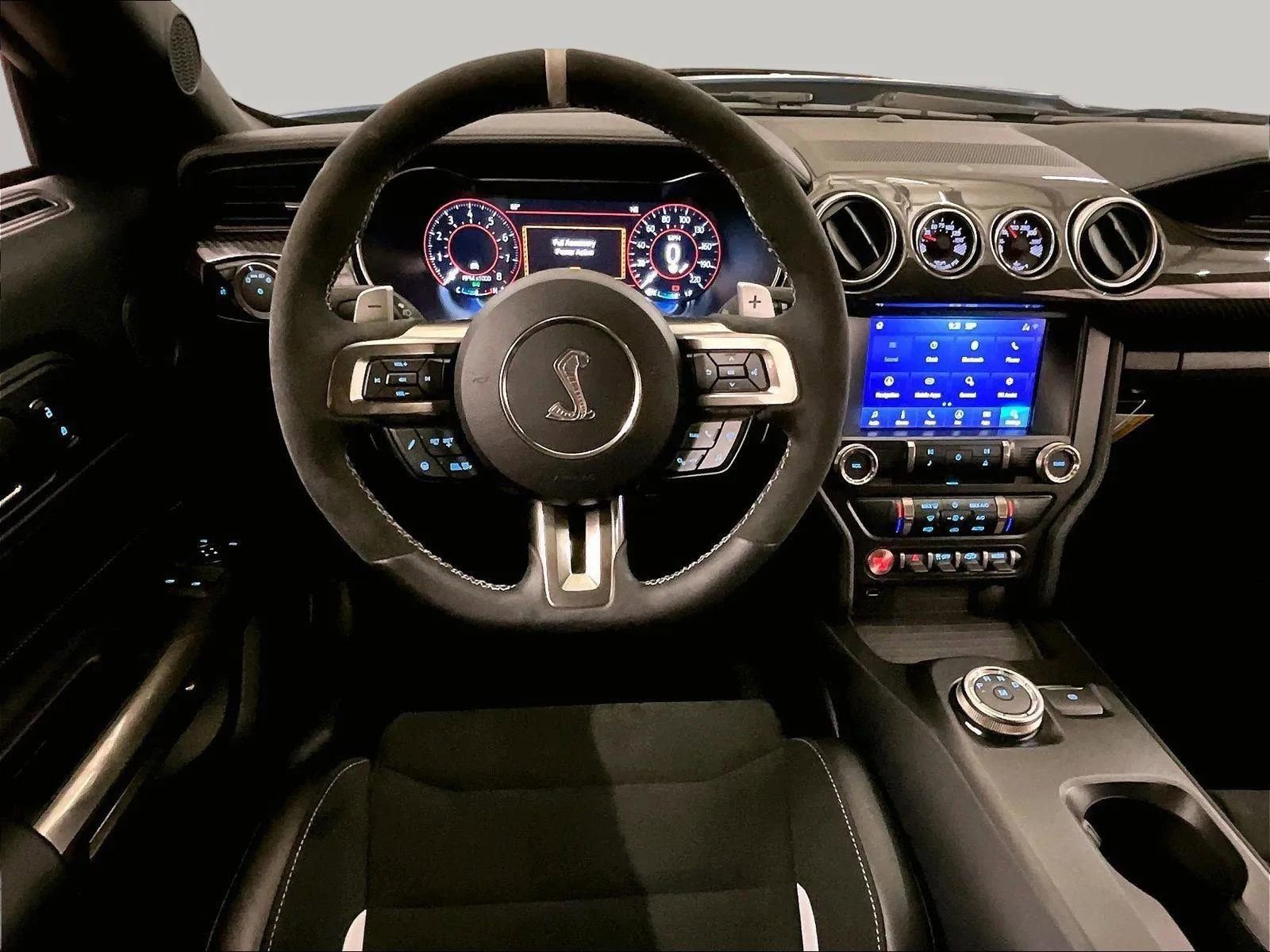 Certified 2020 Ford Mustang Shelby GT500 w/ Carbon Fiber Track Pack RWD image 5