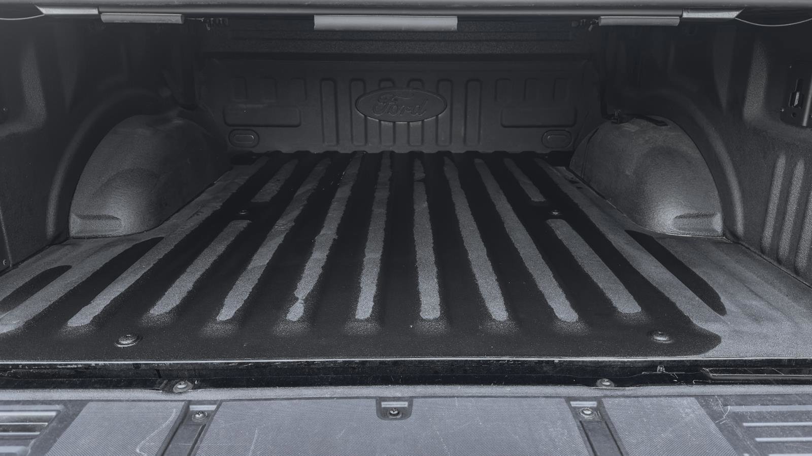 Certified 2023 Ford F150 Raptor w/ Equipment Group 802A Raptor R image 9