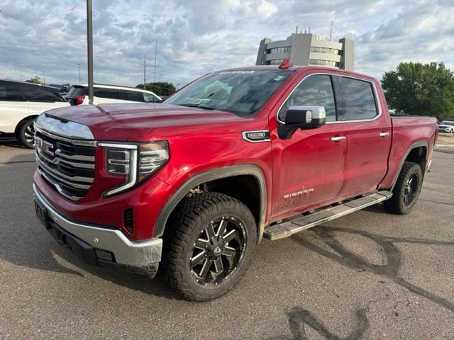 Used 2024 GMC Sierra 1500 SLT w/ SLT Premium Plus Package AWD/4WD image 6