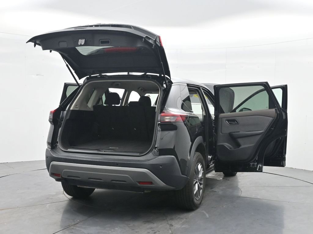 Used 2023 Nissan Rogue S AWD/4WD image 44
