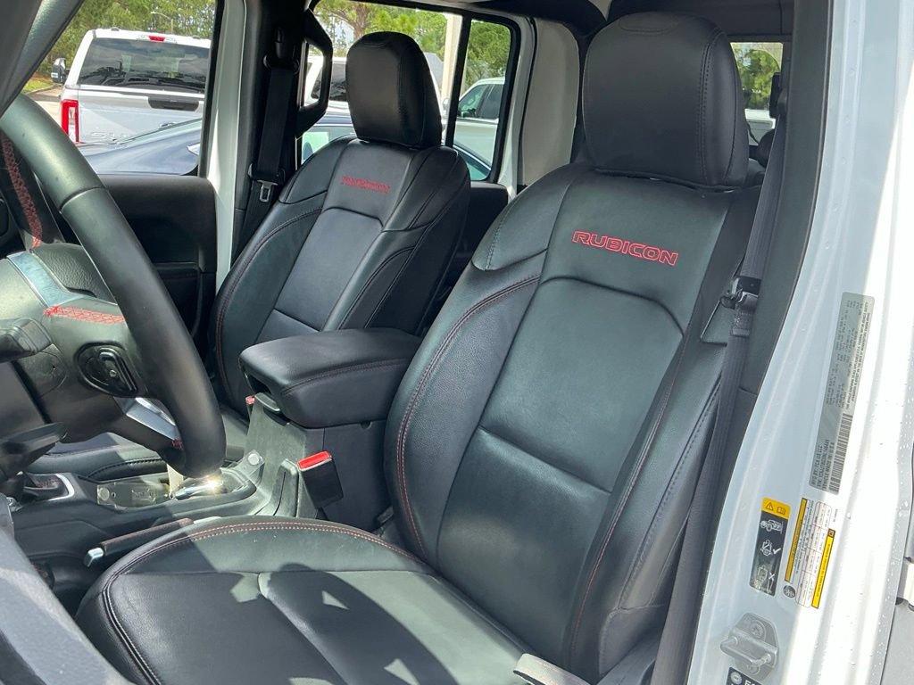 Used 2022 Jeep Gladiator Rubicon w/ Cold Weather Group AWD/4WD image 29