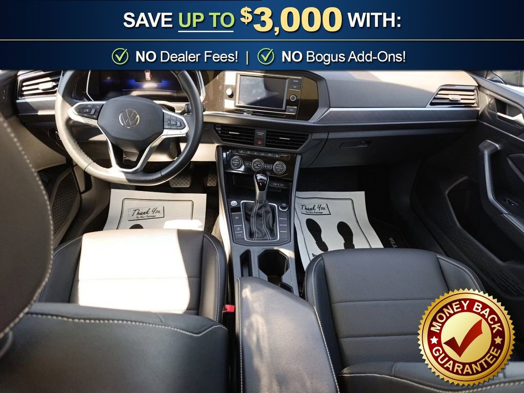 Used 2024 Volkswagen Jetta SE w/ Panoramic Sunroof Package FWD image 17
