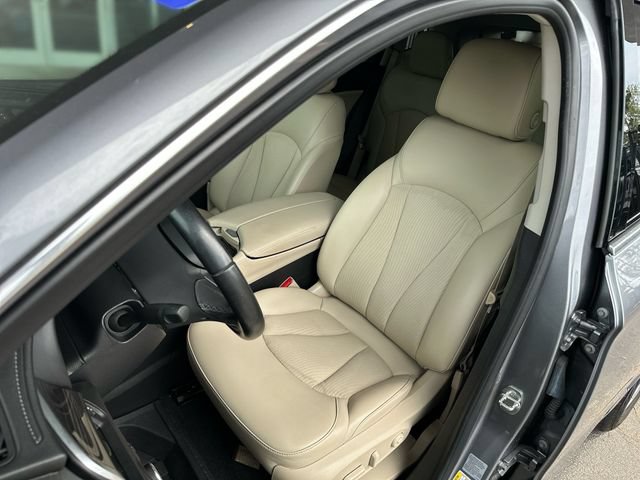 Used 2020 Buick Envision Preferred w/ LPO, Roadside Safety Package FWD image 12