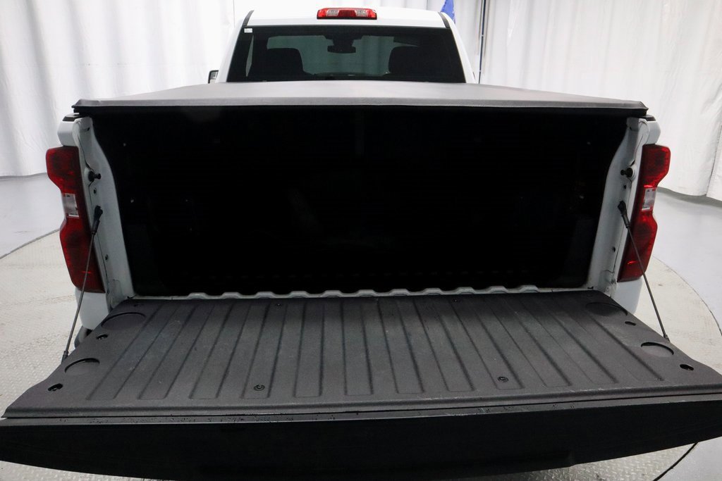 Used 2025 Chevrolet Silverado 1500 W/T image 13