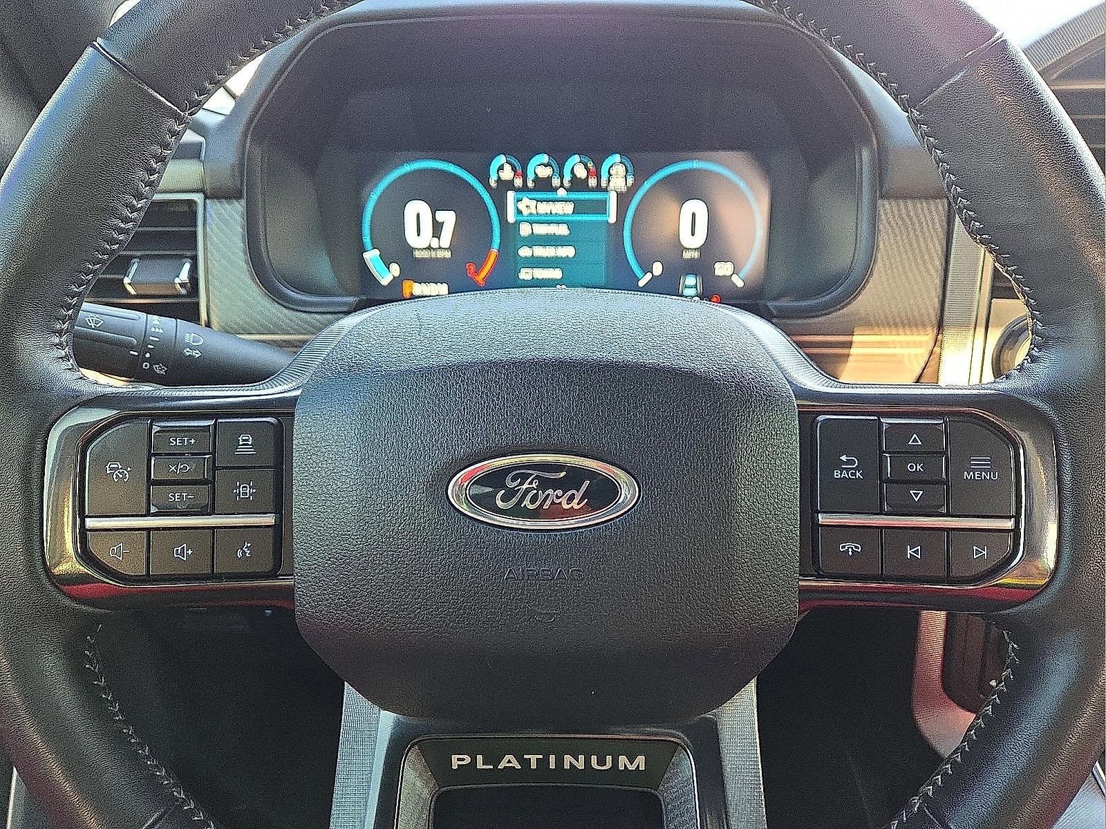 Certified 2022 Ford F150 Platinum w/ Equipment Group 701A High image 24