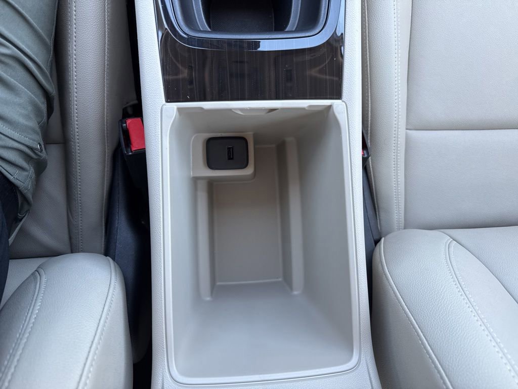 Used 2018 Buick Regal Essence w/ Sights and Sounds Package FWD image 34