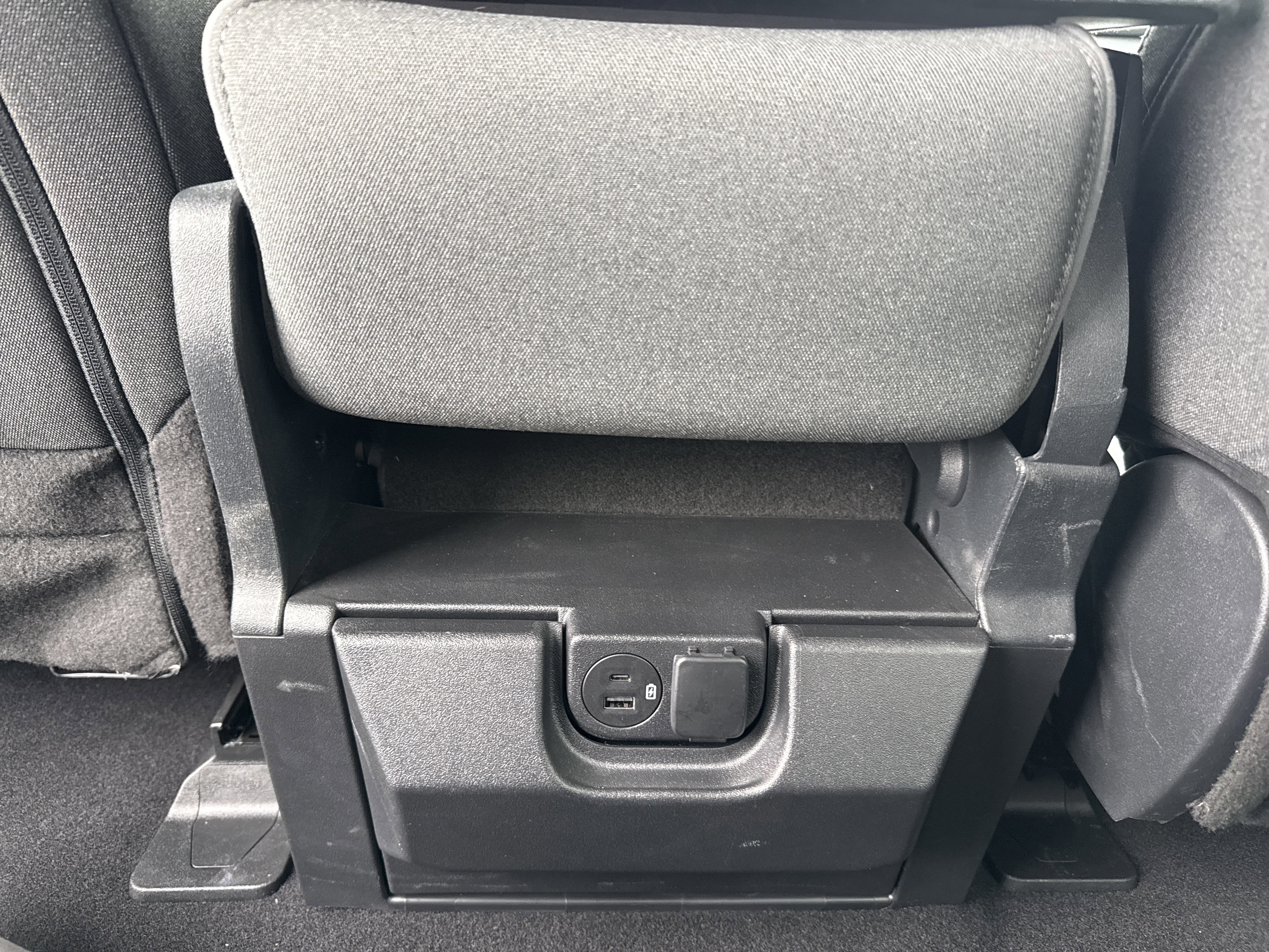 Certified 2023 Ford F150 XLT w/ Equipment Group 302A High image 27