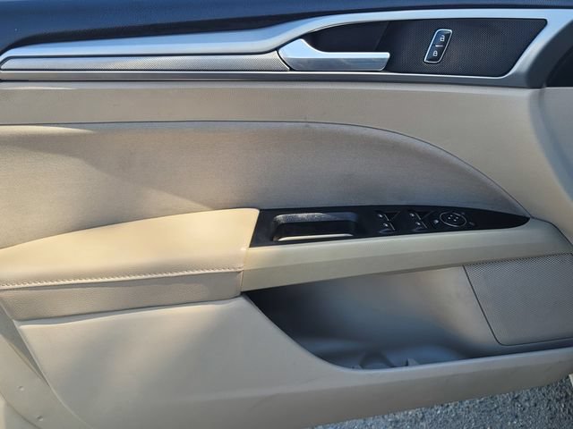 Certified 2019 Ford Fusion SE FWD image 17
