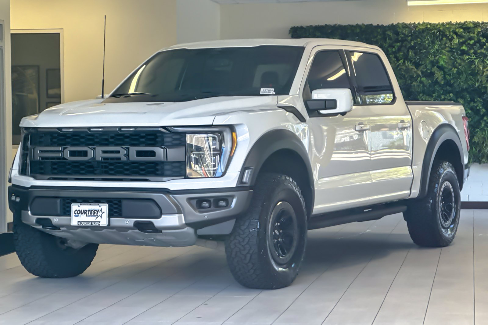 Certified 2022 Ford F150 Raptor w/ Equipment Group 801A High AWD/4WD image 8