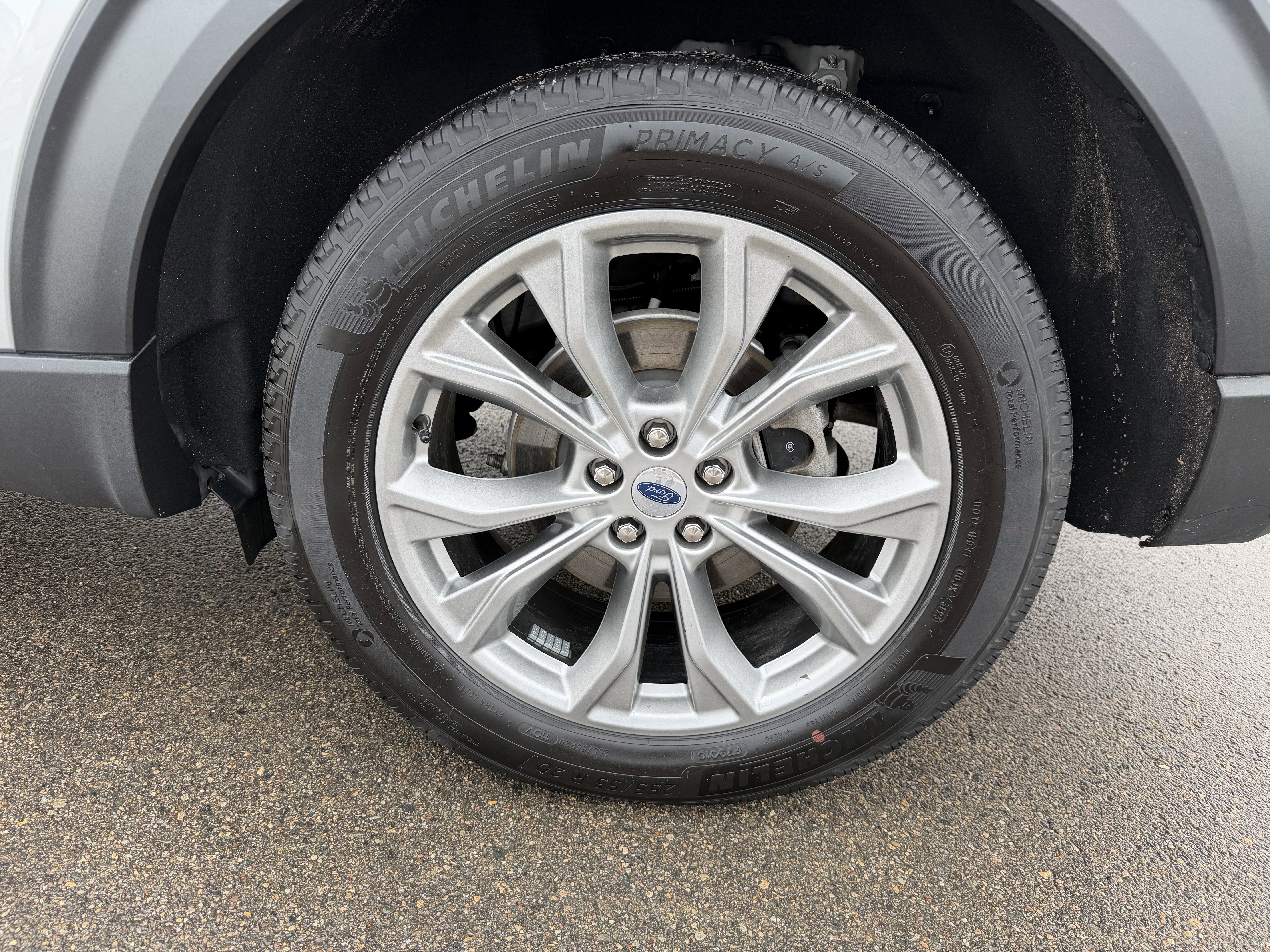 Certified 2023 Ford Explorer Limited w/ Equipment Group 301A image 20