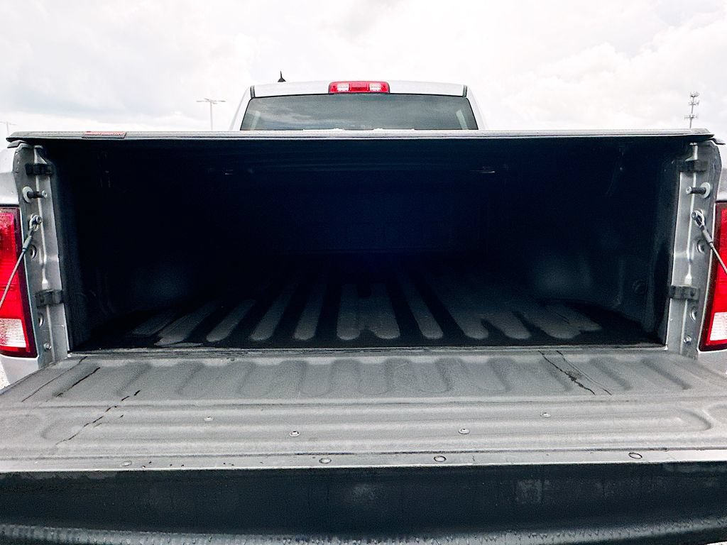 Used 2021 RAM 1500 Tradesman w/ Chrome Plus Package RWD image 16