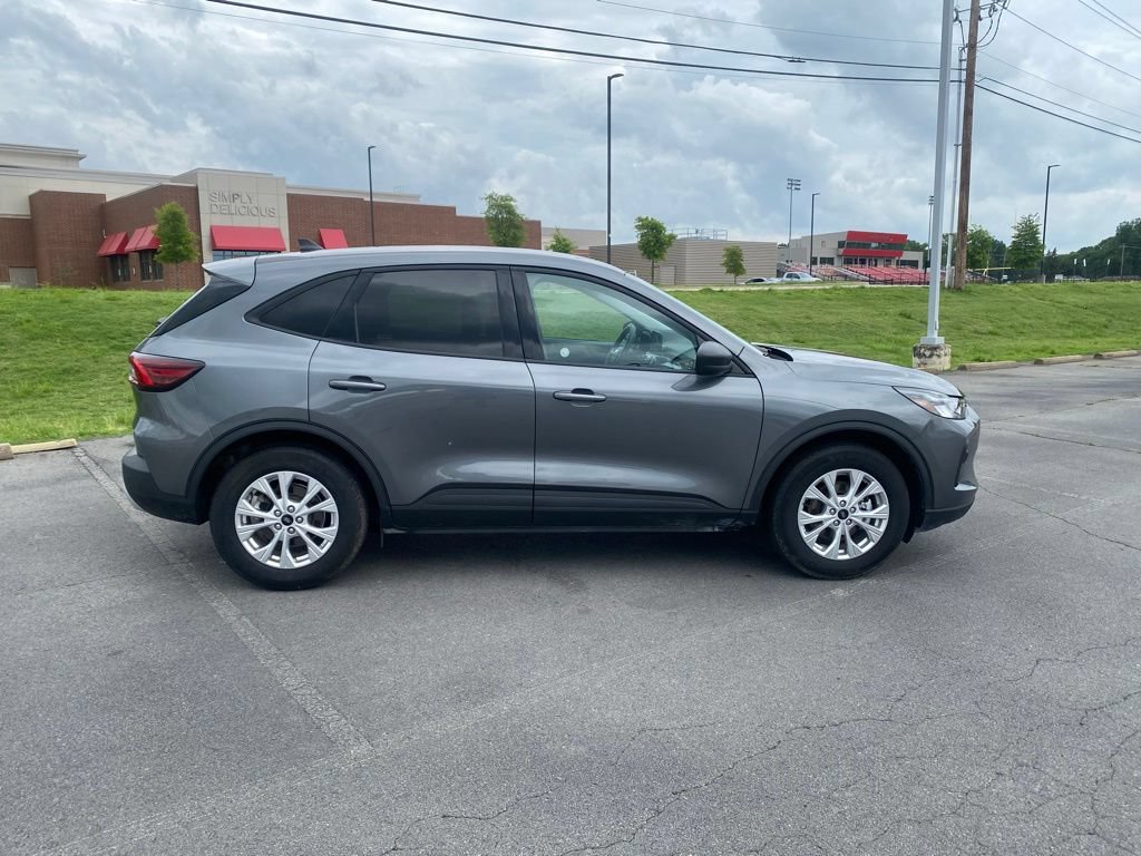 Certified 2025 Ford Escape Active FWD image 8