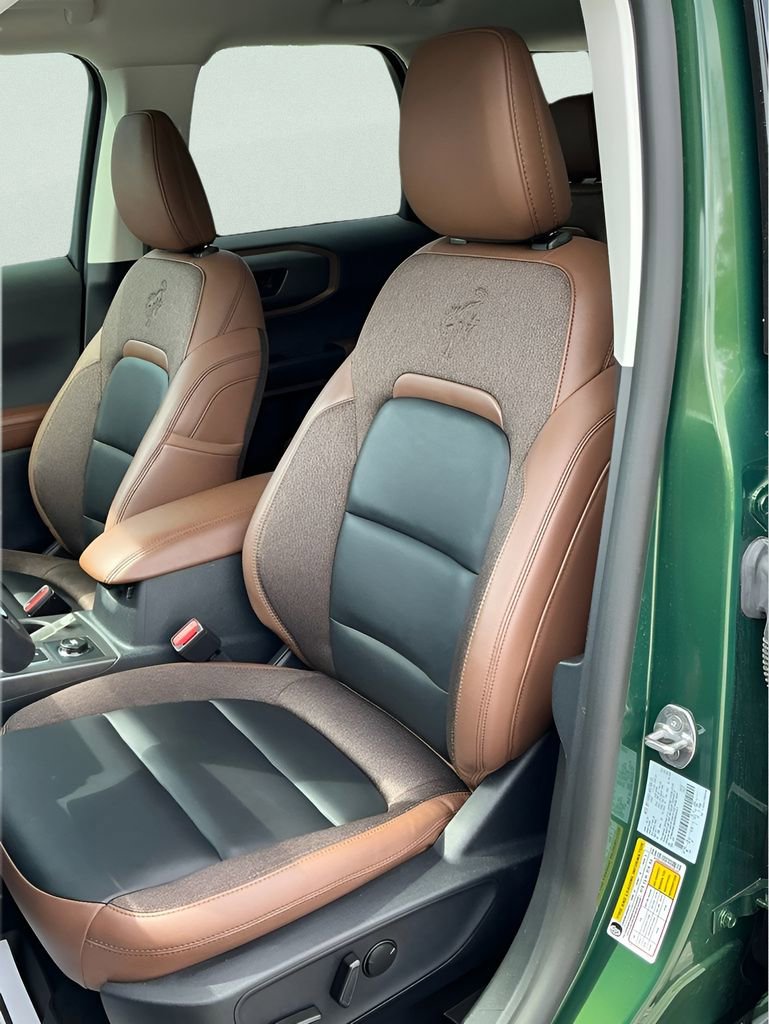 Certified 2025 Ford Bronco Sport Outer Banks w/ Outer Banks Tech Package+ AWD/4WD image 29