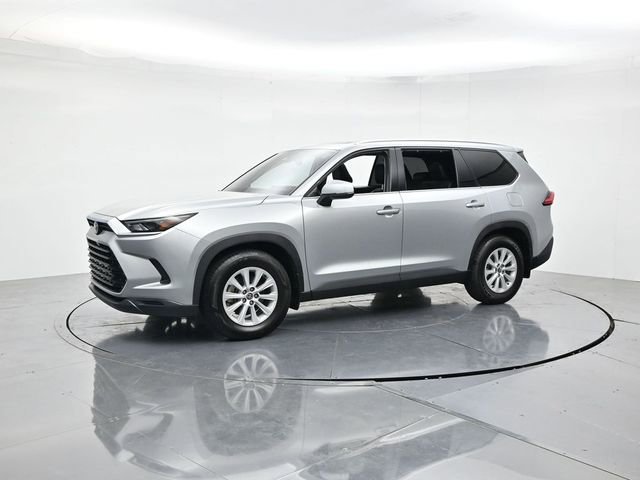Used 2024 Toyota Grand Highlander FWD image 5