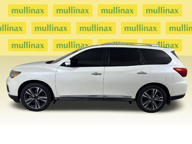 Used 2018 Nissan Pathfinder Platinum FWD image 9