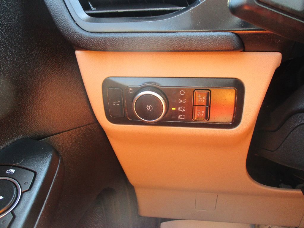 Certified 2022 Ford Escape SEL image 16