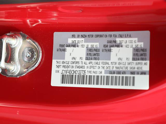 Used 2017 FIAT 124 Spider Abarth RWD image 35