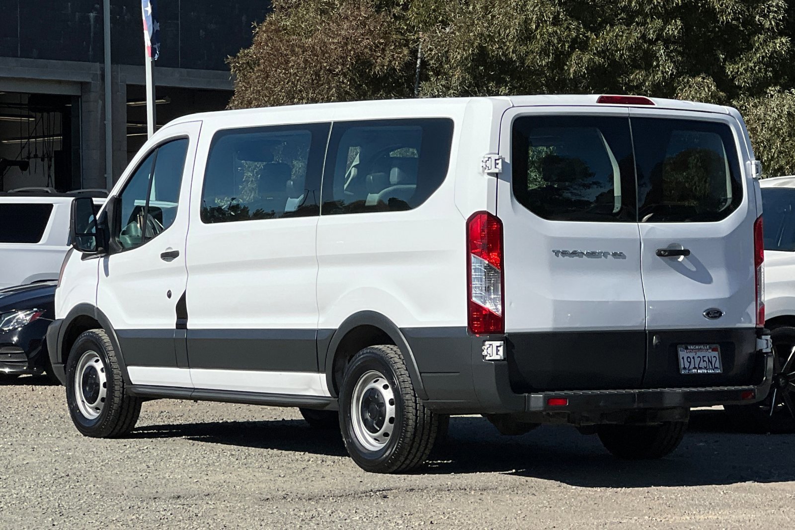 Certified 2018 Ford Transit 150 XL image 3