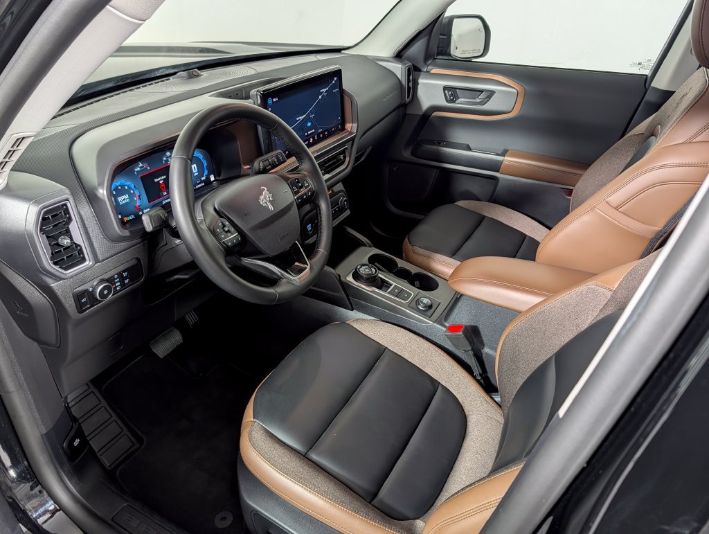 Certified 2025 Ford Bronco Sport Outer Banks w/ Outer Banks Tech Package+ AWD/4WD image 21