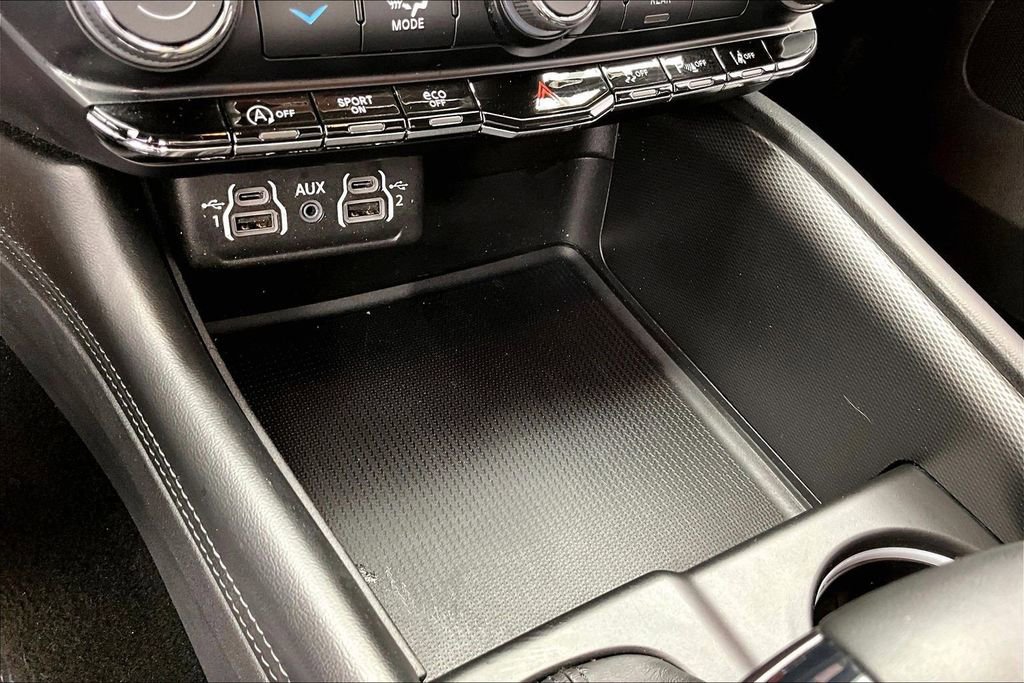 Used 2022 Dodge Durango GT image 33