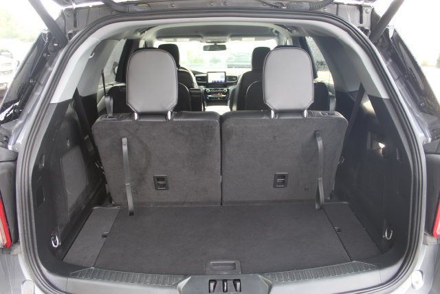 Certified 2023 Ford Explorer Limited w/ Class IV Trailer Tow Package AWD/4WD image 17