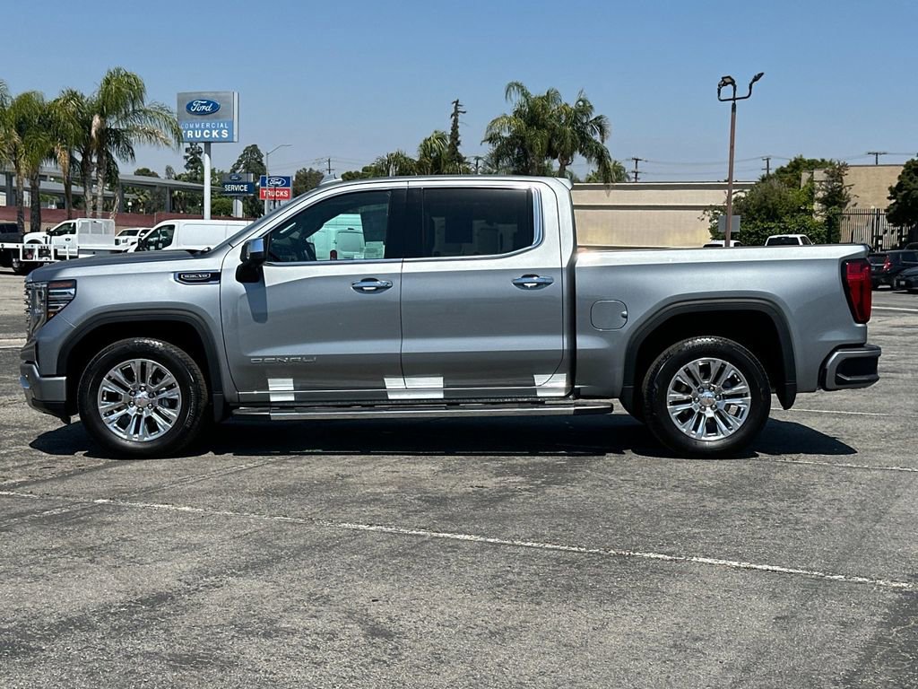 Used 2024 GMC Sierra 1500 Denali w/ Technology Package RWD image 6