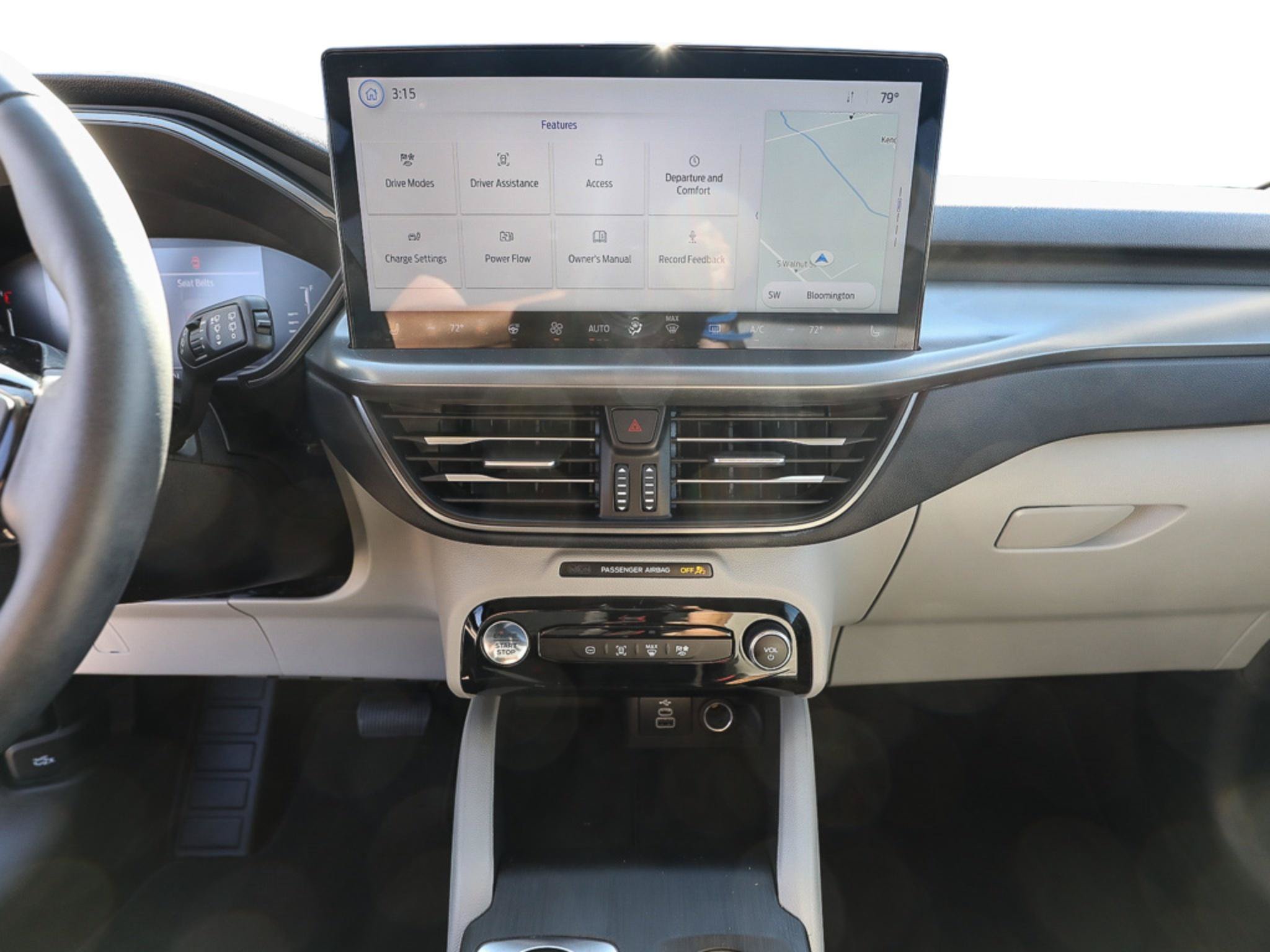 Certified 2024 Ford Escape SE FWD image 16