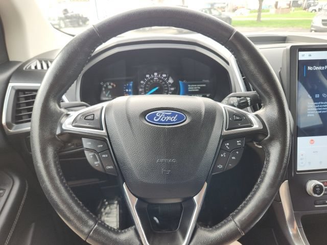Certified 2022 Ford Edge Titanium AWD/4WD image 11