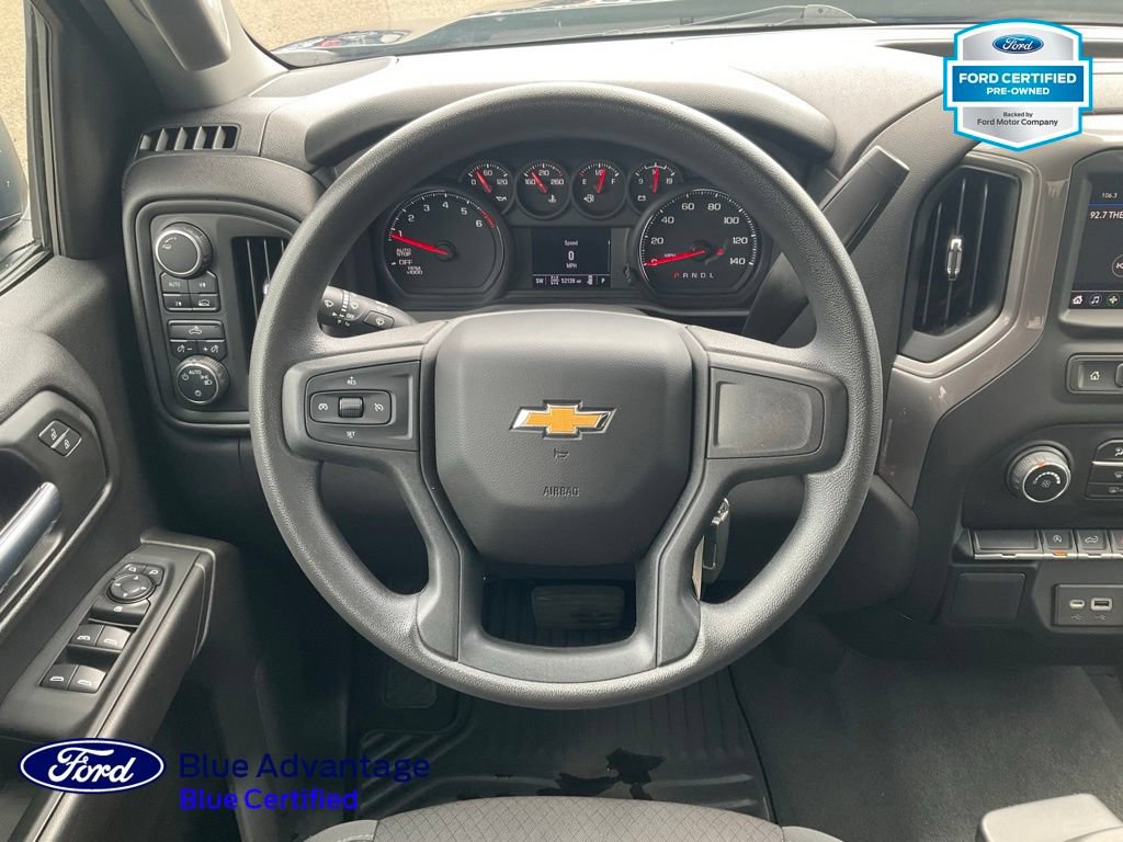Used 2022 Chevrolet Silverado 1500 Custom AWD/4WD image 7