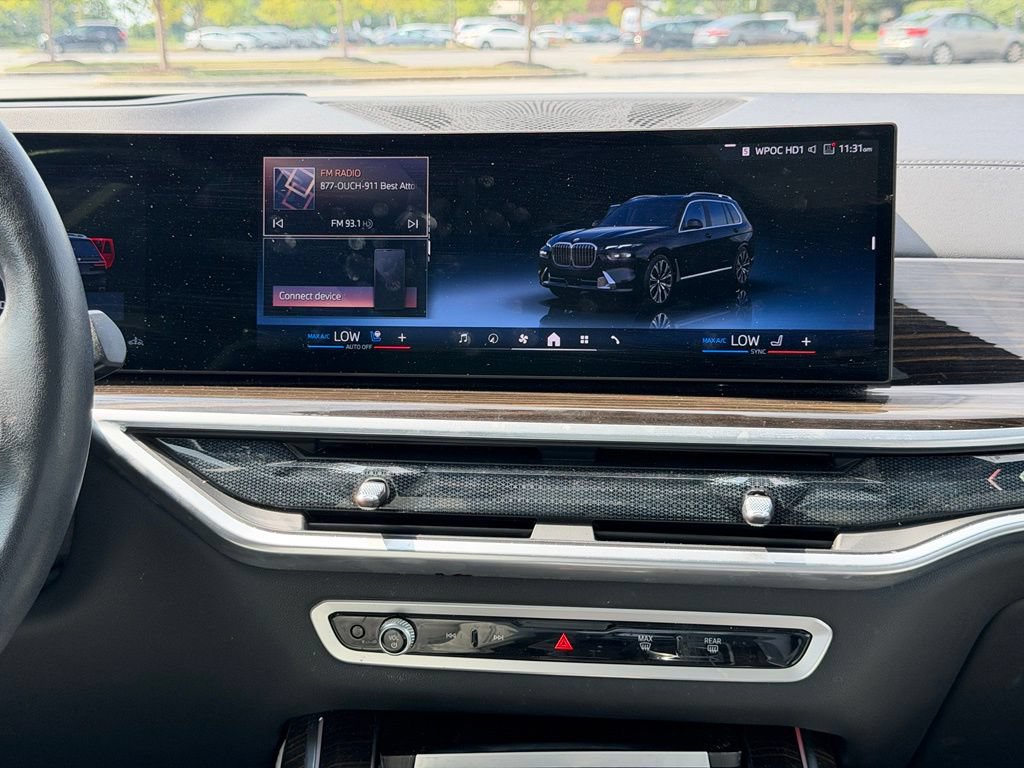 Used 2024 BMW X7 xDrive40i AWD/4WD image 16