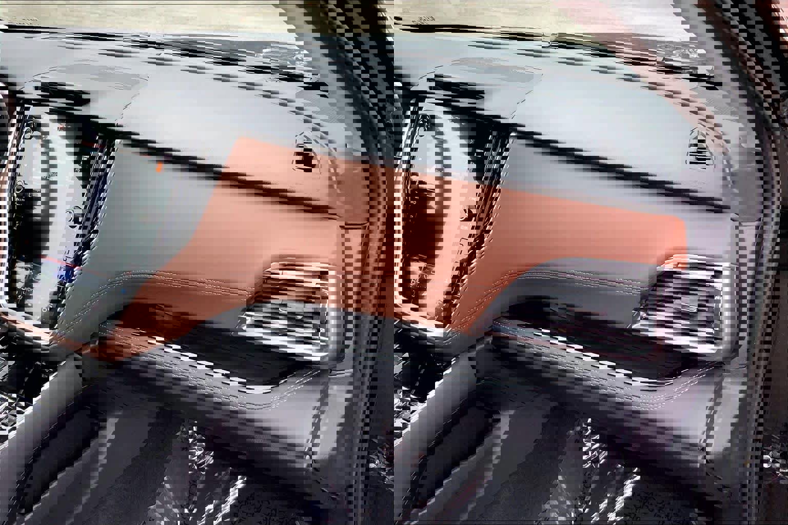 Used 2022 Subaru Outback Touring image 19