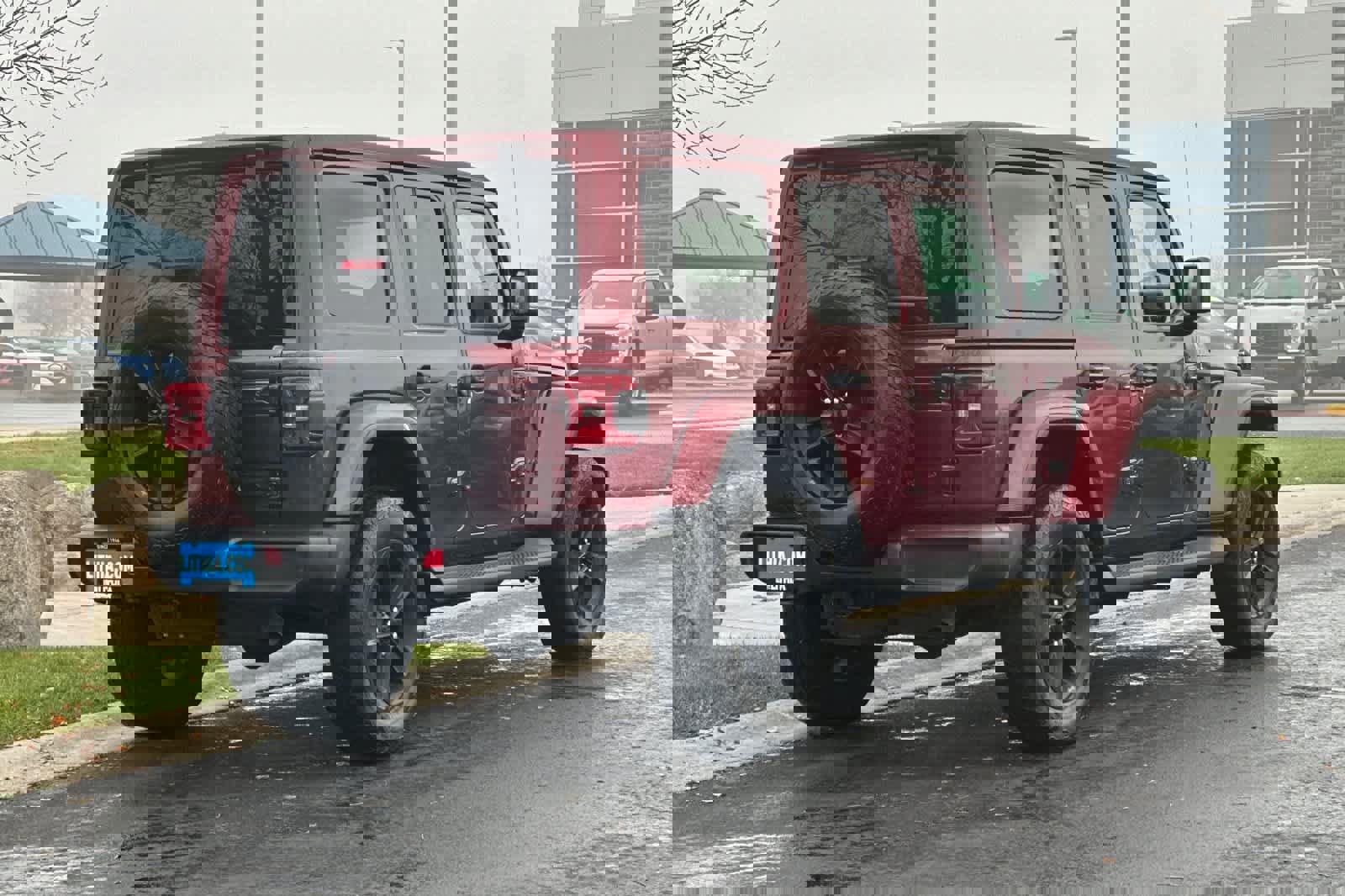 Used 2022 Jeep Wrangler Unlimited Sahara image 5