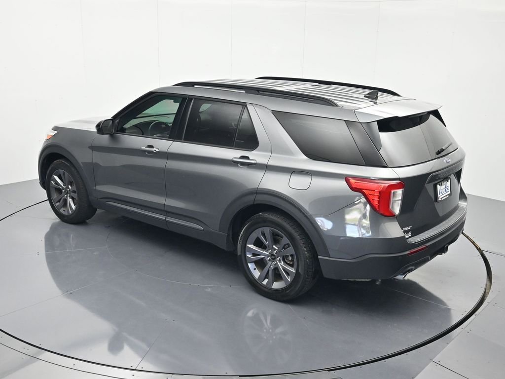Certified 2023 Ford Explorer XLT w/ Equipment Group 202A RWD image 36