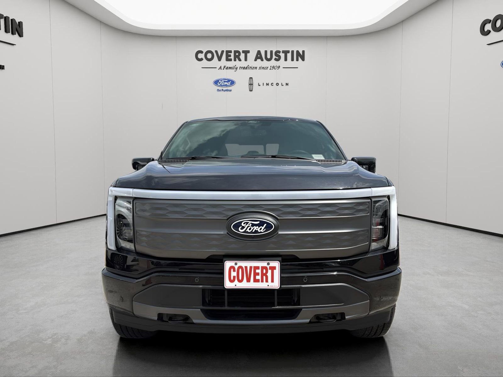 Certified 2024 Ford F150 Lightning Lariat image 8