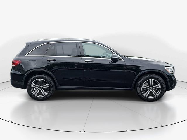 Used 2022 Mercedes-Benz GLC 300 image 3