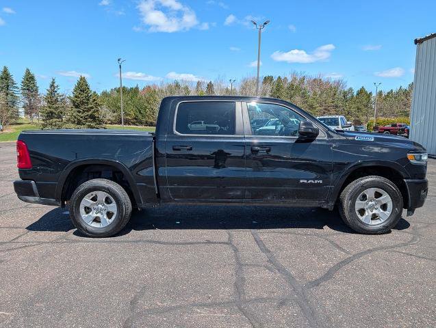 Used 2025 RAM 1500 Big Horn AWD/4WD image 4
