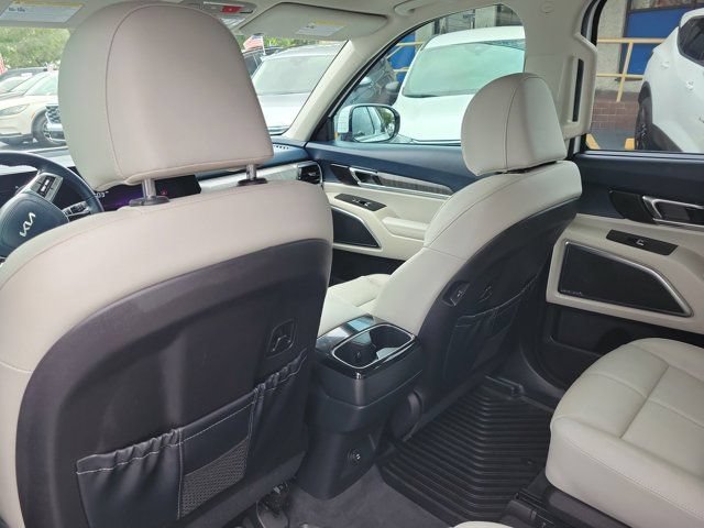 Used 2024 Kia Telluride SX FWD image 14
