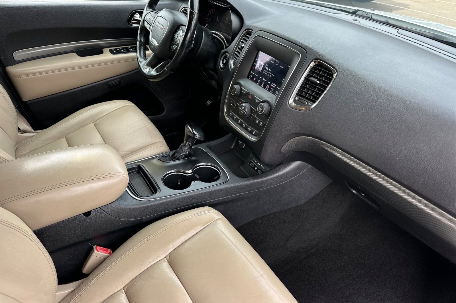 Used 2020 Dodge Durango GT AWD/4WD image 16
