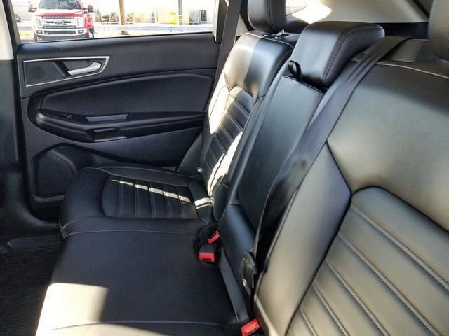 Certified 2024 Ford Edge SEL w/ Convenience Package image 16