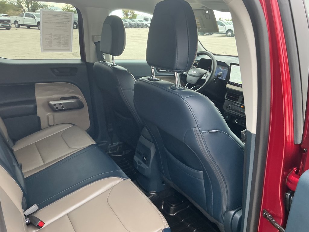 Certified 2025 Ford Maverick Lariat w/ 4K Tow Package AWD/4WD image 19