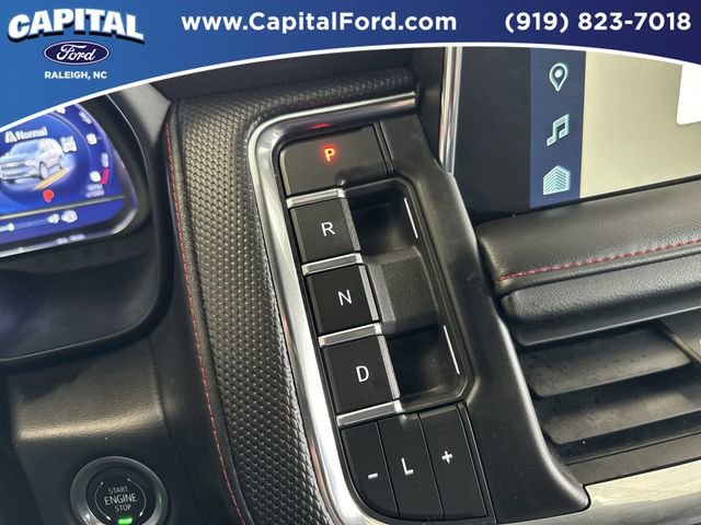 Used 2024 Chevrolet Suburban RST w/ Luxury Package AWD/4WD image 31