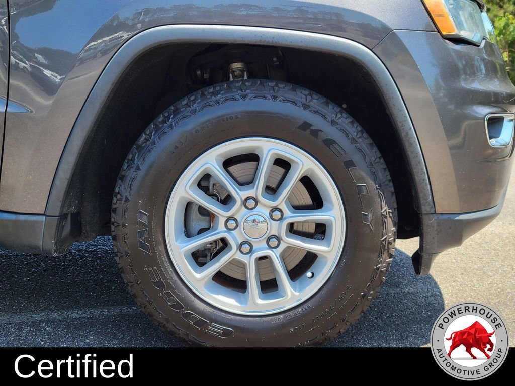 Used 2018 Jeep Grand Cherokee Laredo RWD image 12