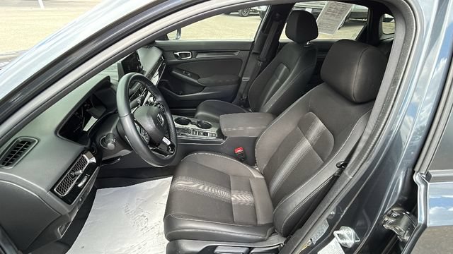 Used 2025 Honda Civic Sport image 17