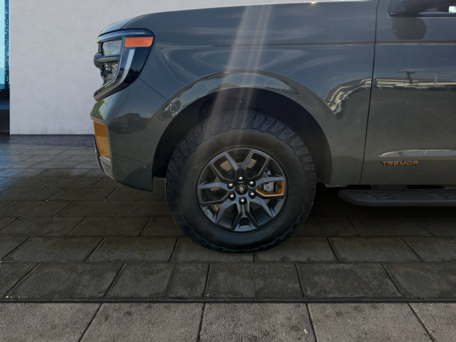 Certified 2025 Ford Expedition Tremor AWD/4WD image 27